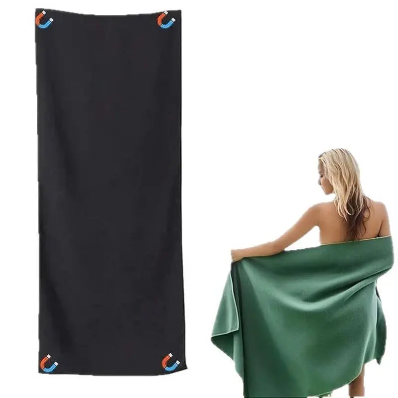 Outdoor magnetic quick-dry beach towel